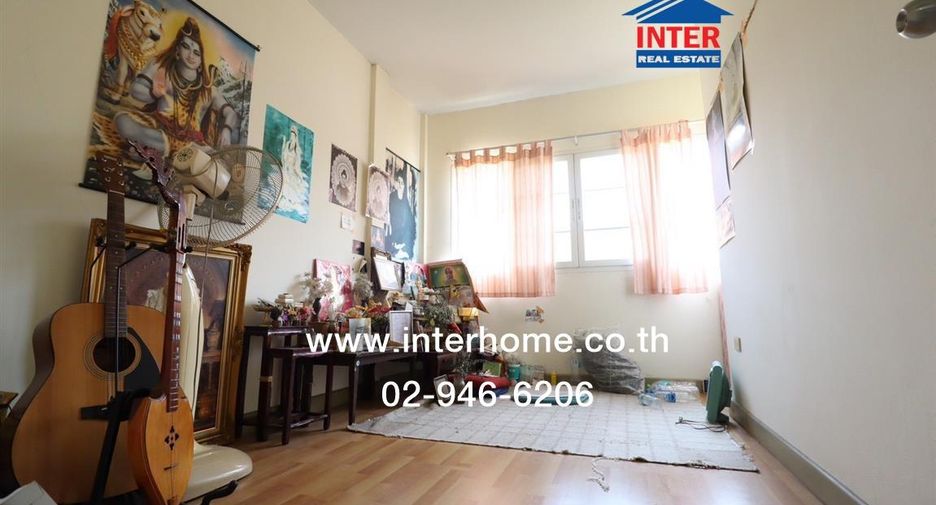 For sale 3 bedrooms townhouse in Thanyaburi, Pathum Thani