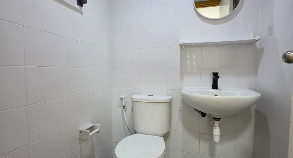 For sale 3 bedrooms townhouse in Phra Samut Chedi, Samut Prakan