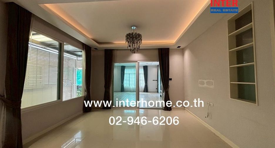 For sale 3 bedrooms house in Sai Mai, Bangkok