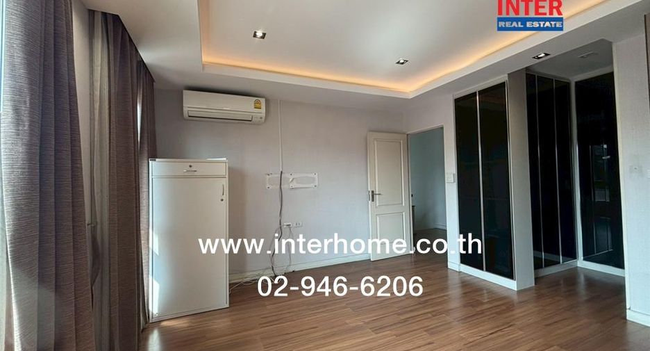 For sale 3 bedrooms house in Sai Mai, Bangkok