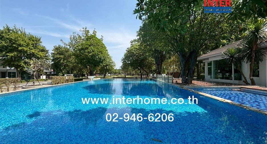For sale 3 bedrooms house in Sai Mai, Bangkok
