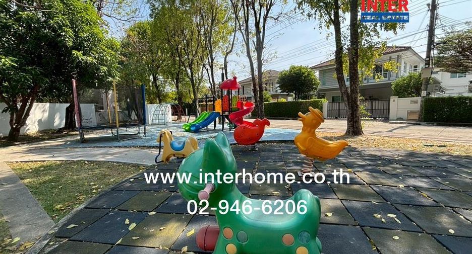 For sale 3 bedrooms house in Sai Mai, Bangkok