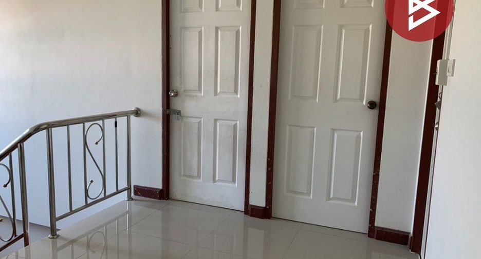 For sale 6 bedrooms house in Mueang Nakhon Sawan, Nakhon Sawan