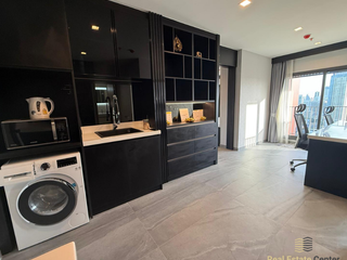 ขาย 2 ห้องนอน คอนโด ใน ห้วยขวาง, กรุงเทพฯ