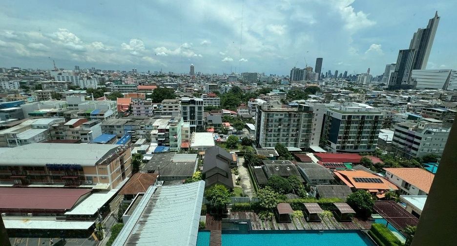 For sale 1 bed condo in Sathon, Bangkok