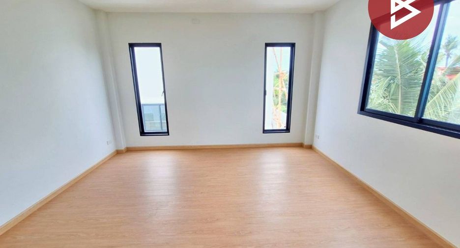 For sale 3 bedrooms house in Mueang Samut Sakhon, Samut Sakhon