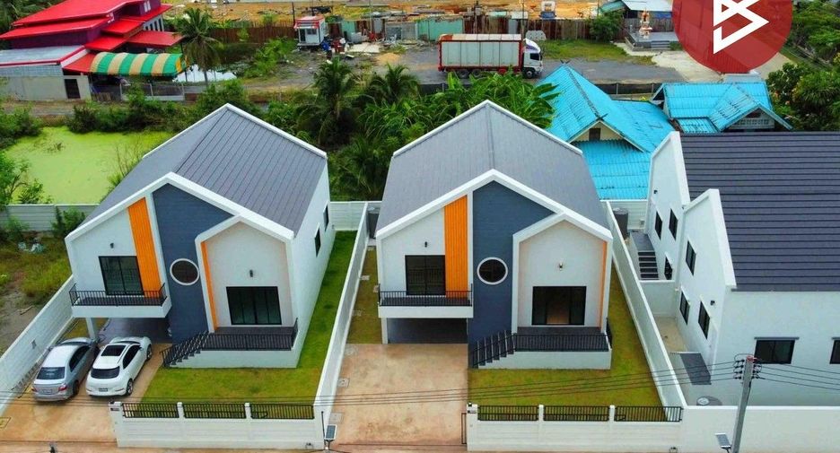 For sale 3 bedrooms house in Mueang Samut Sakhon, Samut Sakhon