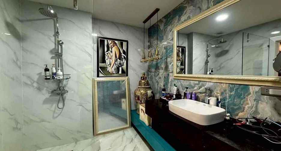 For rent and for sale 1 bed condo in Bang Lamung, Chonburi