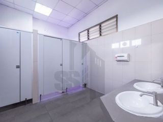 For rent 6 bedrooms warehouse in Si Racha, Chonburi