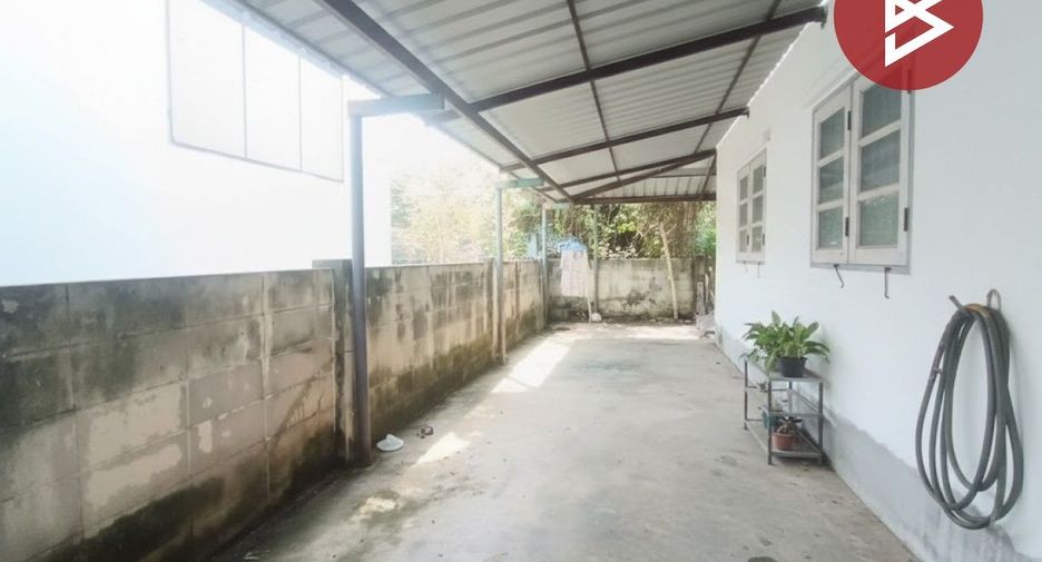 For sale 2 ベッドルーム house in Mueang Samut Songkhram, Samut Songkhram