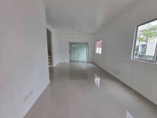 For sale 2 bedrooms house in Khlong Luang, Pathum Thani