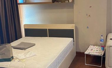 For sale 1 Beds condo in Huai Khwang, Bangkok