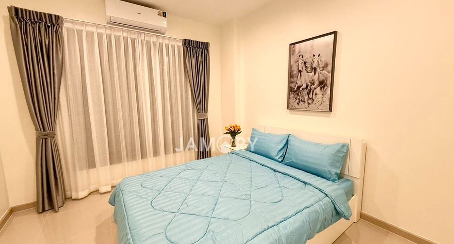 For rent 4 bedrooms house in East Pattaya, Pattaya