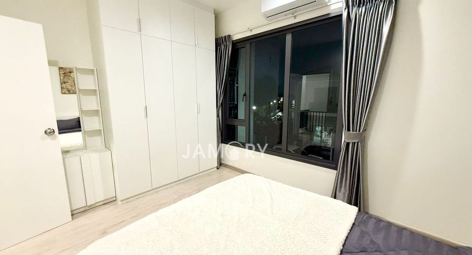 For rent 4 bedrooms house in East Pattaya, Pattaya