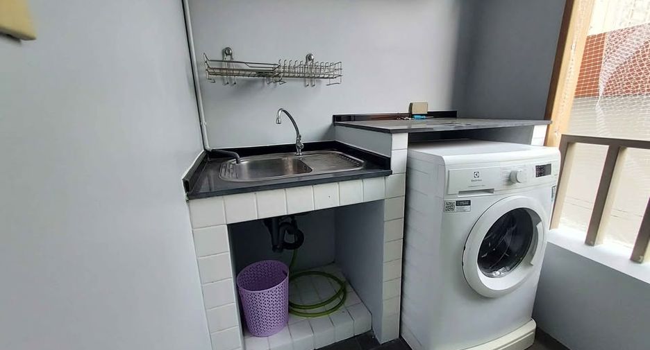 For sale 1 bed condo in Pak Kret, Nonthaburi