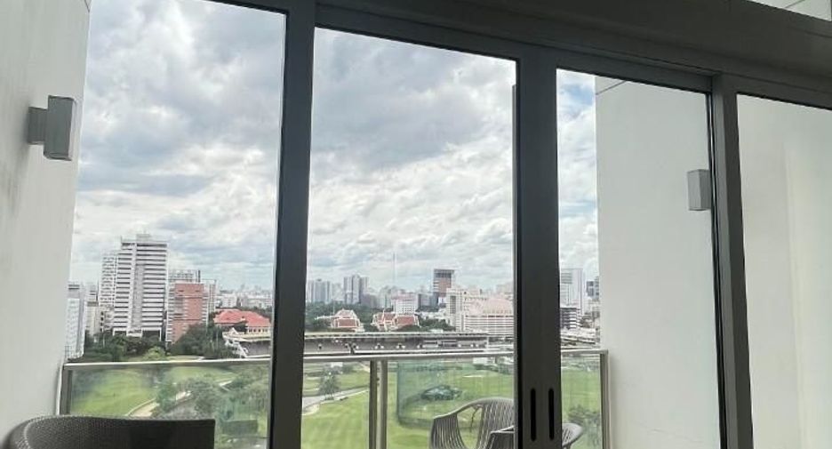 For rent 2 bedrooms condo in Pathum Wan, Bangkok