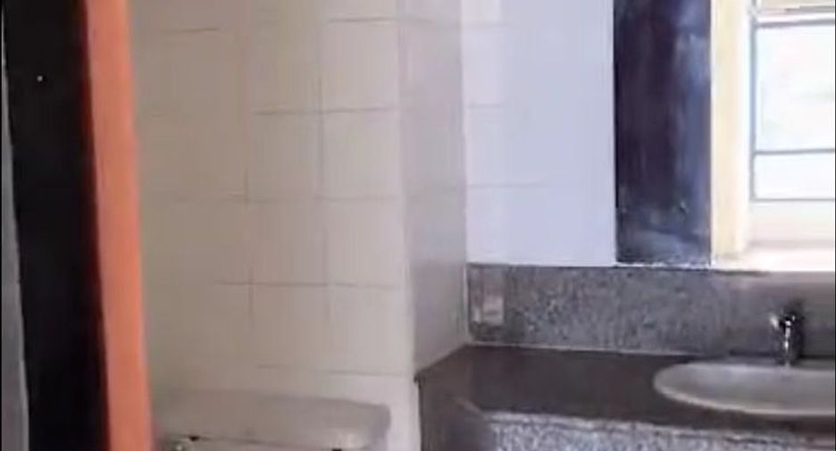 For sale 2 bedrooms condo in Ratchathewi, Bangkok