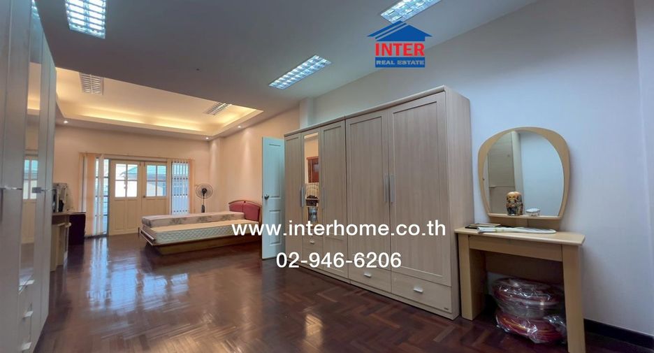 Haus zum Kauf mit 4 Zimmer in Chom Thong, Bangkok
