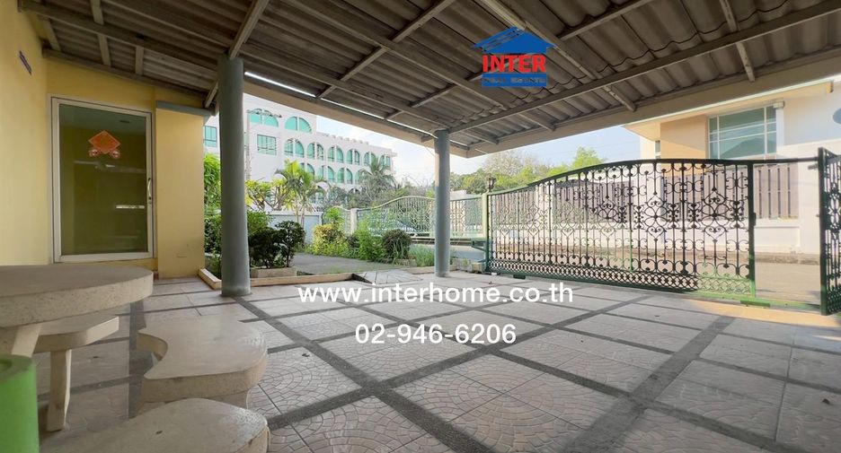 Haus zum Kauf mit 4 Zimmer in Chom Thong, Bangkok