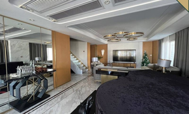 Condo en venta de 3 habitaciones en Khlong Toei, Bangkok