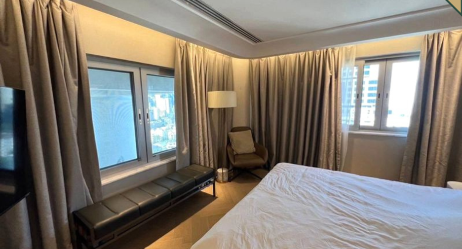 Wohnung zum Kauf mit 3 Zimmer in Khlong Toei, Bangkok