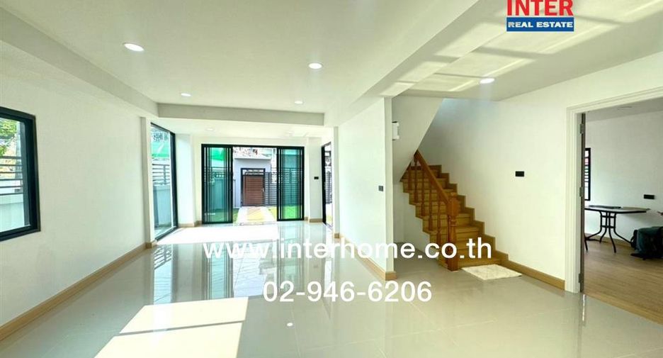 出售 3 卧室 独立屋 在 Thung Khru, 曼谷