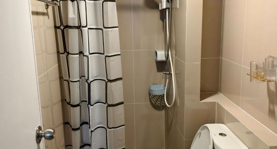 For sale 1 bed condo in Mueang Samut Prakan, Samut Prakan