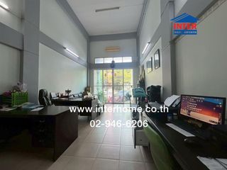 ขาย 3 ห้องนอน ทาวน์เฮ้าส์ ใน บางกะปิ, กรุงเทพฯ