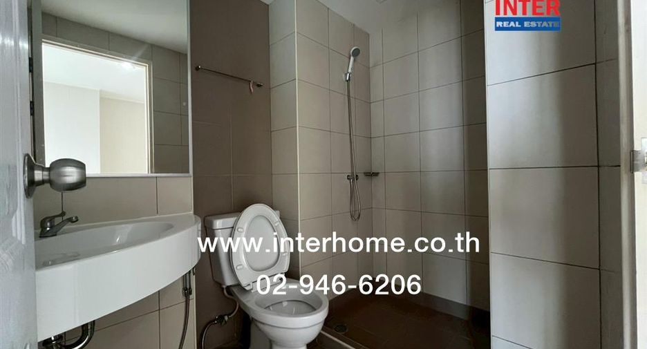 For sale 2 bedrooms condo in Khan Na Yao, Bangkok