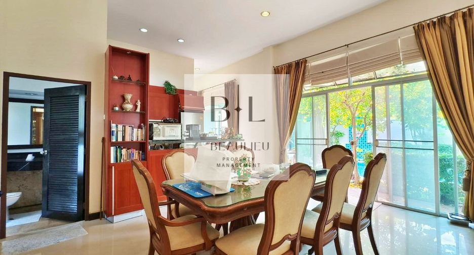 Casa en venta de 3 habitaciones en Bang Lamung, Chonburi