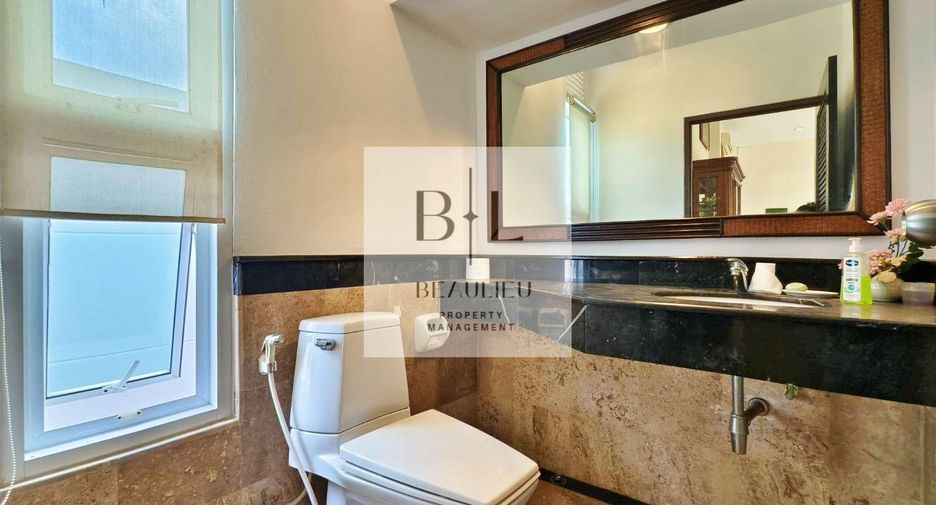 Casa en venta de 3 habitaciones en Bang Lamung, Chonburi