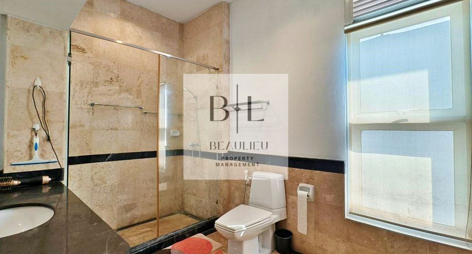 Casa en venta de 3 habitaciones en Bang Lamung, Chonburi