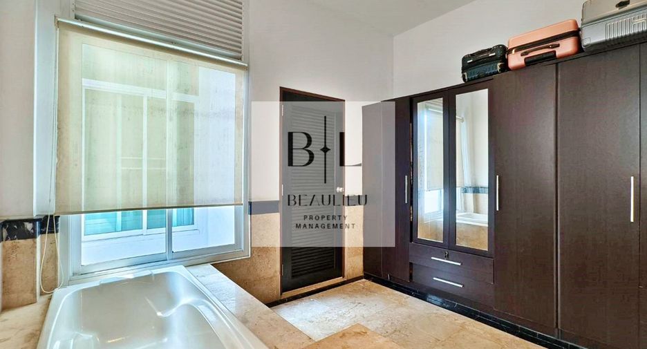 Casa en venta de 3 habitaciones en Bang Lamung, Chonburi