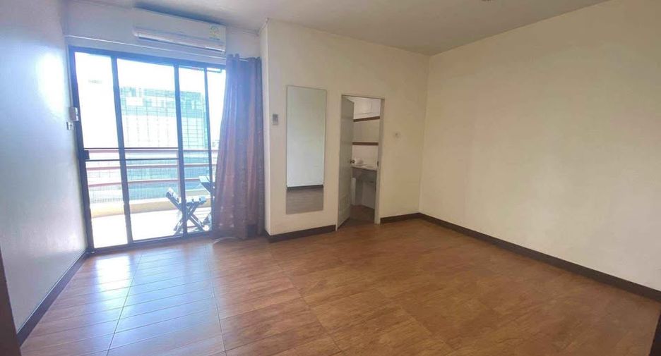 For sale 2 bedrooms condo in Bang Na, Bangkok