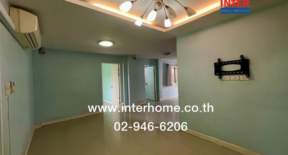Casa en venta de 4 habitaciones en Don Mueang, Bangkok