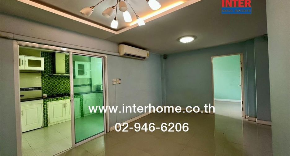 Casa en venta de 4 habitaciones en Don Mueang, Bangkok