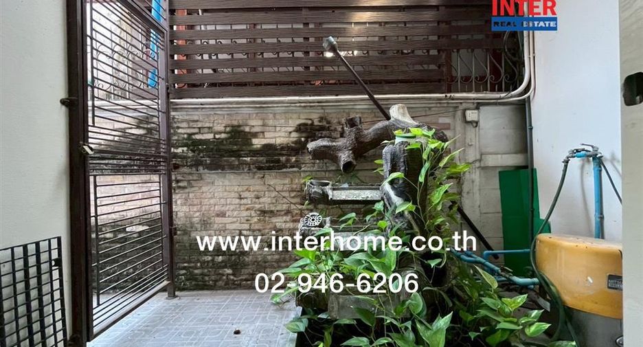 Casa en venta de 4 habitaciones en Don Mueang, Bangkok