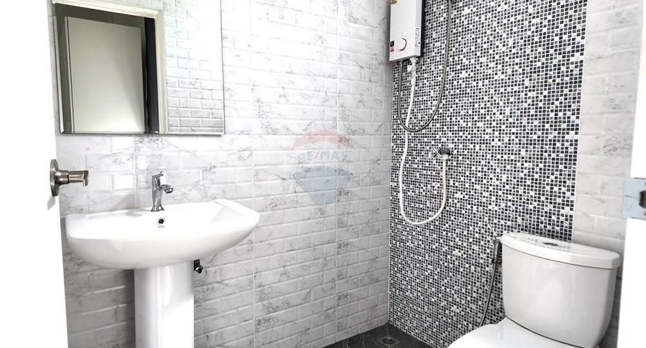 For rent 4 bedrooms villa in Ko Samui, Surat Thani