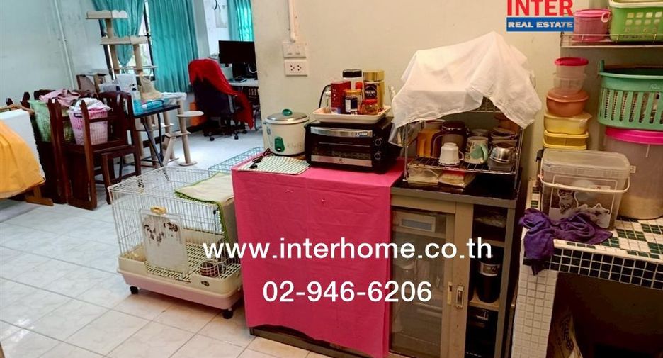 Haus zum Kauf mit 3 Zimmer in Min Buri, Bangkok