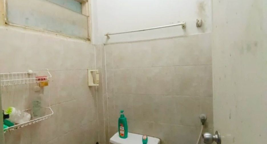For sale 3 ベッドルーム house in Mueang Samut Songkhram, Samut Songkhram