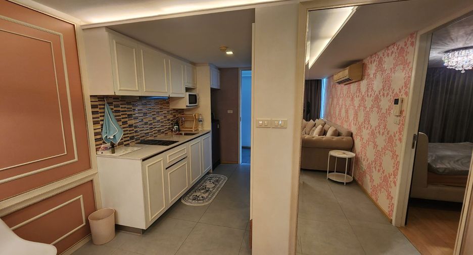 For rent 1 bed condo in Khlong Toei, Bangkok