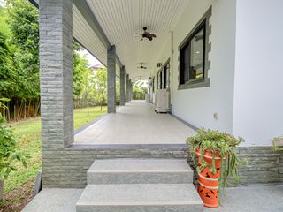 Haus zur Miete und zum Kauf mit 3 Zimmer in Saraphi, Chiang Mai
