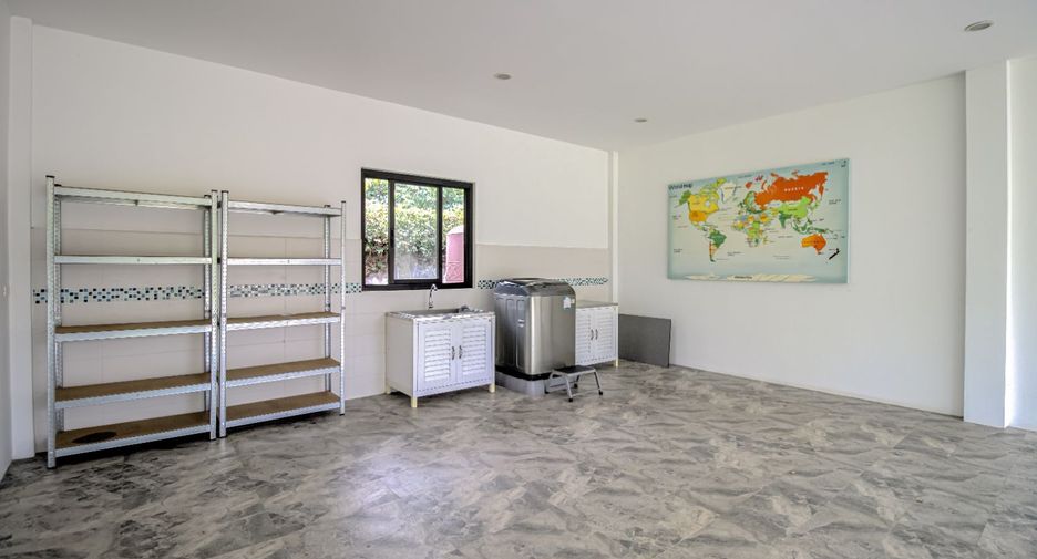 For rent and for sale 3 bedrooms house in Saraphi, Chiang Mai