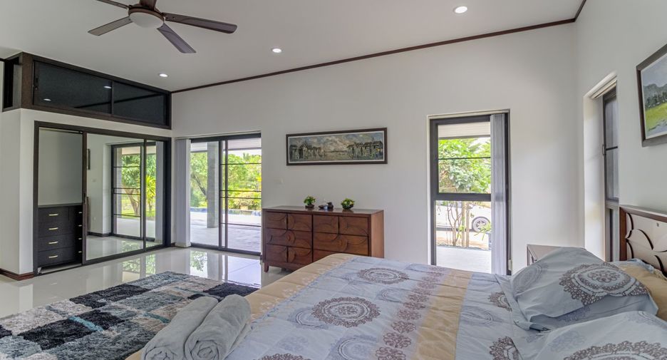 For rent and for sale 3 bedrooms house in Saraphi, Chiang Mai