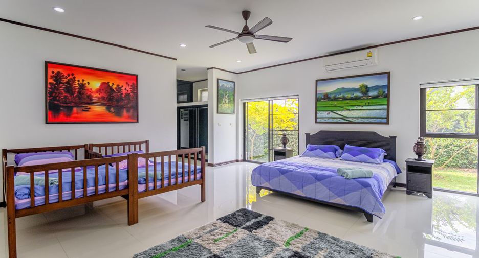 For rent and for sale 3 bedrooms house in Saraphi, Chiang Mai