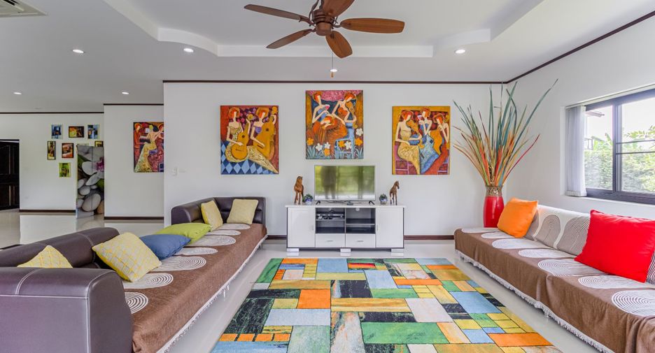 For rent and for sale 3 bedrooms house in Saraphi, Chiang Mai