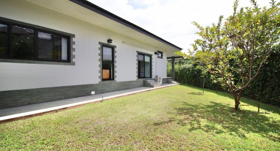 For rent and for sale 3 bedrooms house in Saraphi, Chiang Mai
