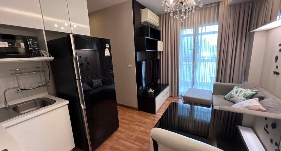 Condo en alquiler de 2 habitaciones en Bang Na, Bangkok