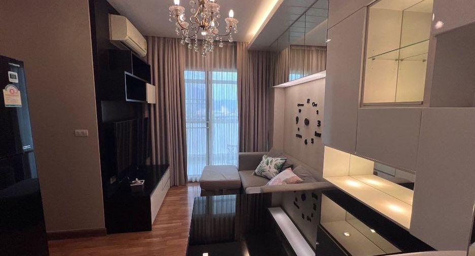 Condo en alquiler de 2 habitaciones en Bang Na, Bangkok