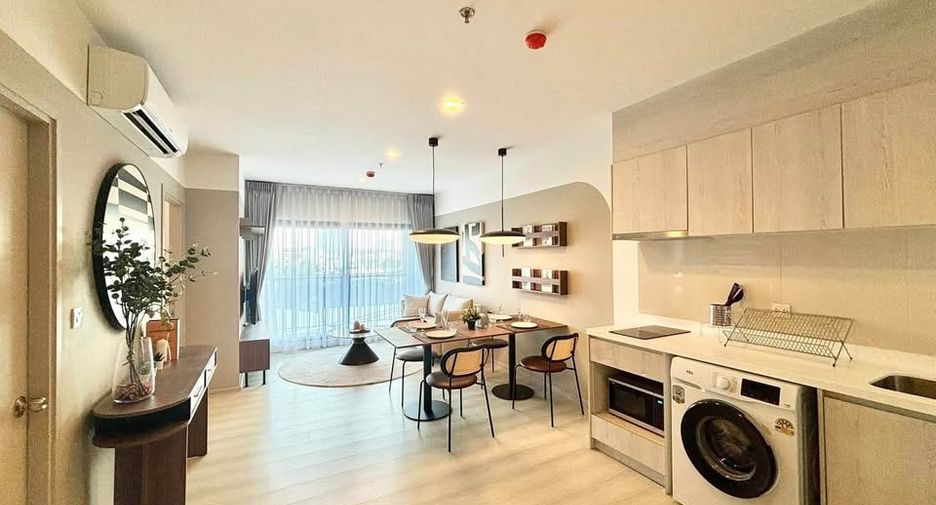 For rent 2 bedrooms condo in Khlong Toei, Bangkok